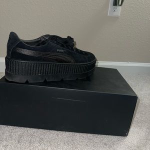 rihanna cleared creaper